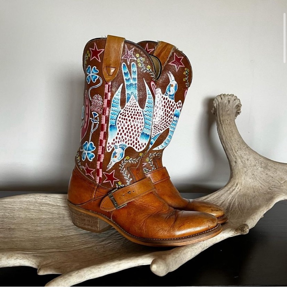 Painted Laredo cowboy boots